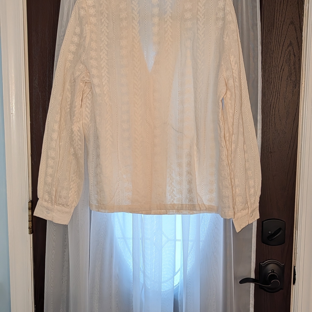 Cream Button-Up Blouse - Picture 6 of 6